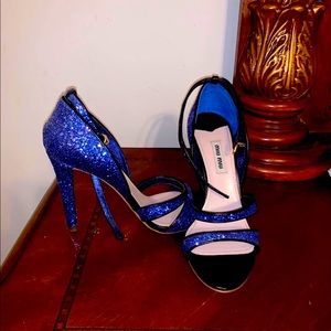 These gorgeous glitter Miu Miu babies are available right now ladies. Never worn
